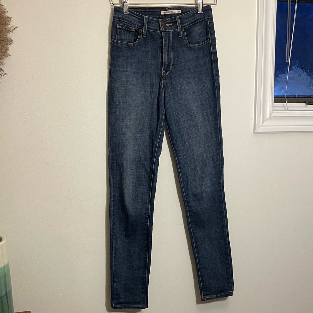 Levi’s High Rise Skinny Jeans Blue Story sz 26/30